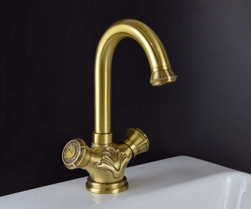 Смеситель для раковины Bronze de Luxe ROYAL 21981, бронза