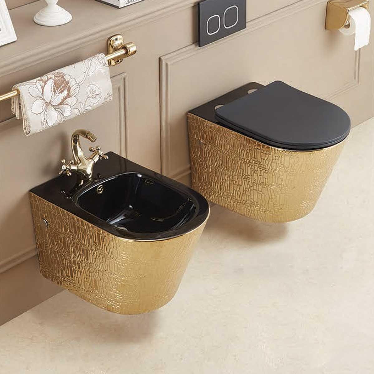 Унитаз подвесной безободковый Vincea Piatti VT1-11G1B золото;черный, с сиденьем микролифт