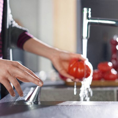 Смеситель для кухни Hansgrohe Metris Select M71 73804000 хром