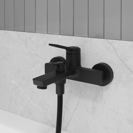 Смеситель для ванны IDDIS Parker PARBL02i02WA черный матовый