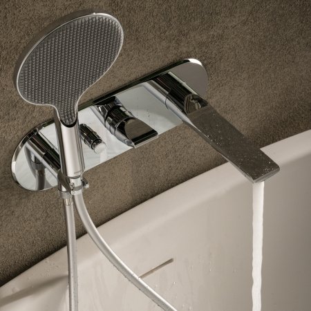 Смеситель для ванны с душем Bossini Apice Z00557.030 хром