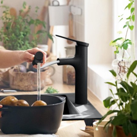 Смеситель для кухни Hansgrohe Zesis M33 74801670 черный матовый