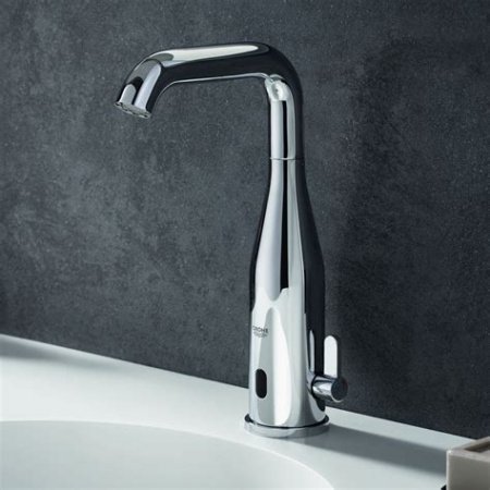 Смеситель для раковины Grohe Essence E 36444000 хром