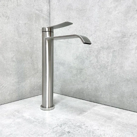 Смеситель для раковины BELZ B11812-1, сатин