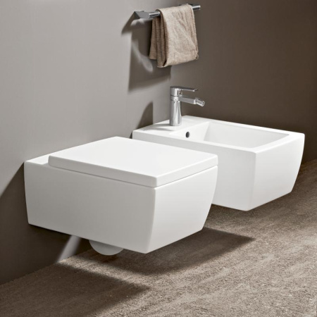 Унитаз подвесной безободковый Villeroy&Boch Memento 2.0 4633R001 без сиденья