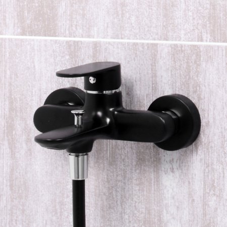 Смеситель для ванны с душем WasserKraft Elbe 7401 черный матовый