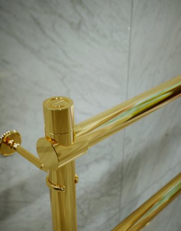 Полотенцесушитель водяной Margaroli Sole 4424704GON 72х53 золото