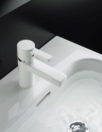 Смеситель для раковины Kludi Zenta  382519175 хром/белый