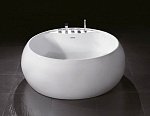 Акриловая ванна BelBagno BB30-1550 Акриловая ванна BelBagno BB30-1550
