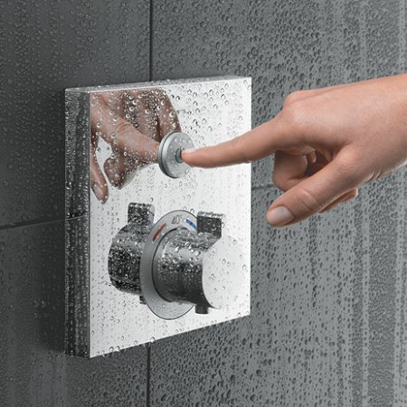 Смеситель для душа Hansgrohe Select 15762000 с термостатом Хром