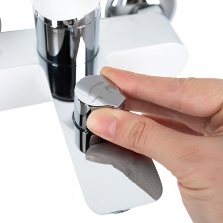 Смеситель для ванны с душем IDDIS Cloud CLOSB02i02WA хром глянцевый/белый