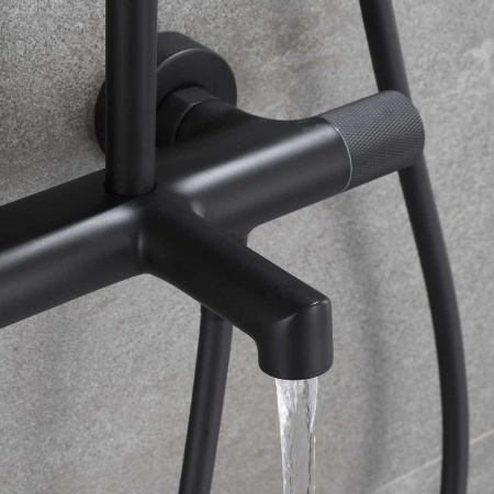 Душевая стойка с термостатом Vincea Desire VSFS-1D1TMB черный матовый