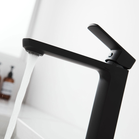 Смеситель для раковины Vincea Next VBF-1N1MB черный матовый