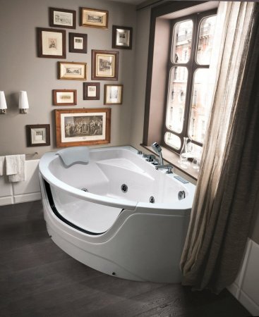 Акриловая ванна Black&White GB 5008 L