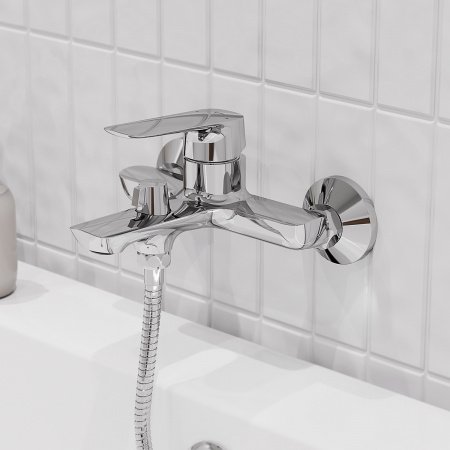 Смеситель для ванны с душем IDDIS Sign SIGSB02i02WA хром глянцевый