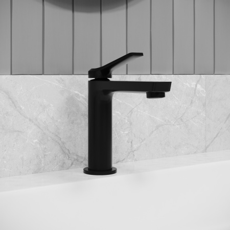 Смеситель для раковины IDDIS Parker PARBL00i01 черный матовый