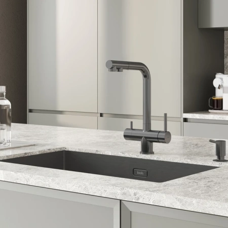 Смеситель для кухни c выдвижным изливом и подключением к фильтру IDDIS Umbra UMBGMPFi05 графит