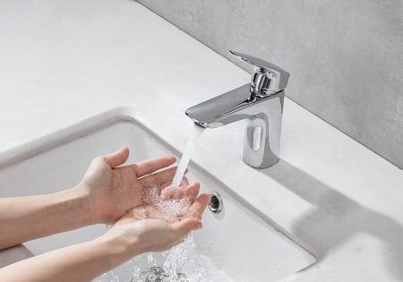 Смеситель для раковины Aquatek Вега AQ1010CR хром