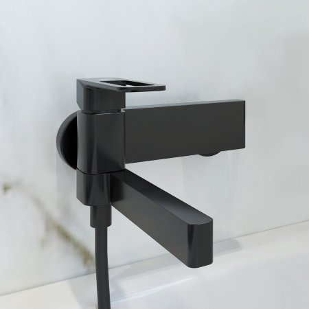 Смеситель для ванны с душем IDDIS Slide SLIBL00i02WA черный матовый