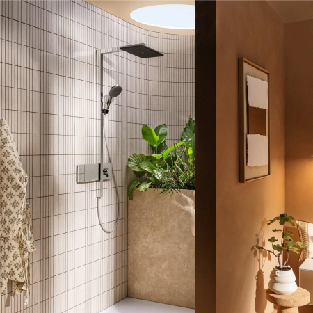 Душевая стойка Hansgrohe Raindance Alive Q 24580000 хром